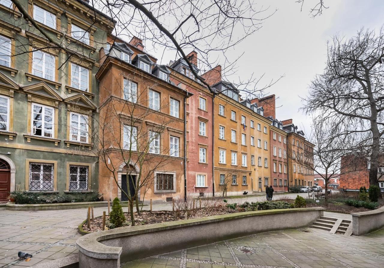 Old Town Basilisk Apartment ワルシャワ エクステリア 写真